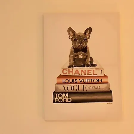 Charming 3 Bedroom Free Wifi & Parking * 利兹