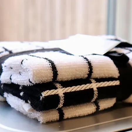 Apartman Charming 3 Bedroom Free Wifi & Parking Leeds