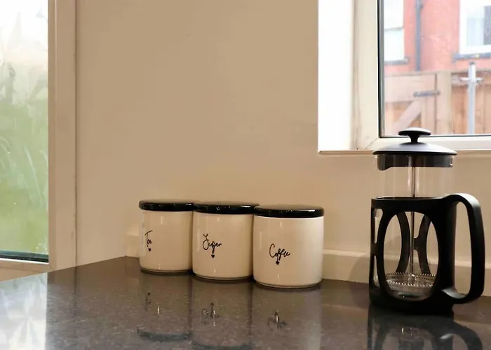 Charming 3 Bedroom Free Wifi & Parking Lägenhet Leeds (West Yorkshire)