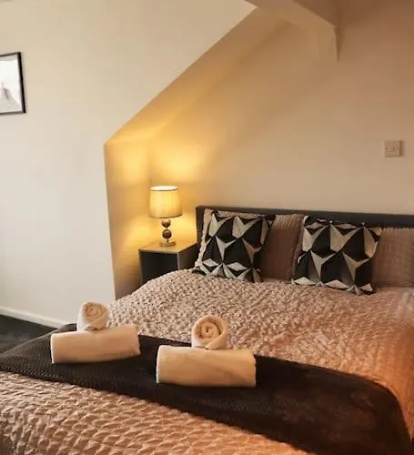 Charming 3 Bedroom Free Wifi & Parking Lägenhet Leeds (West Yorkshire)